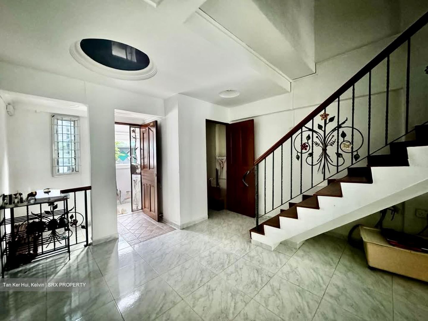 Blk 340 Jurong East Avenue 1 (Jurong East), HDB Executive #580808341
